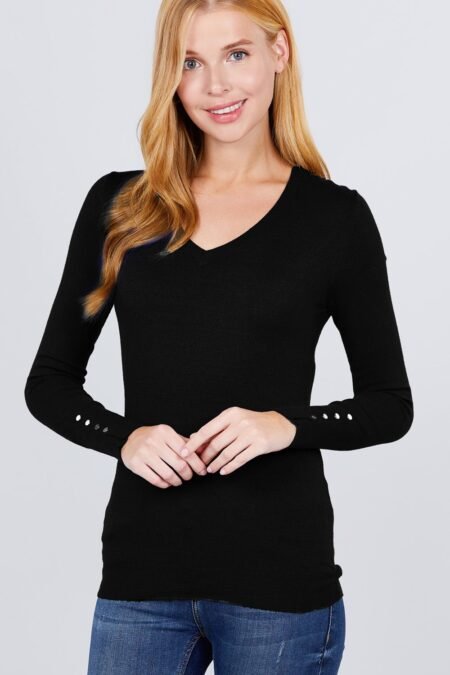v neck sweater w/rivet button