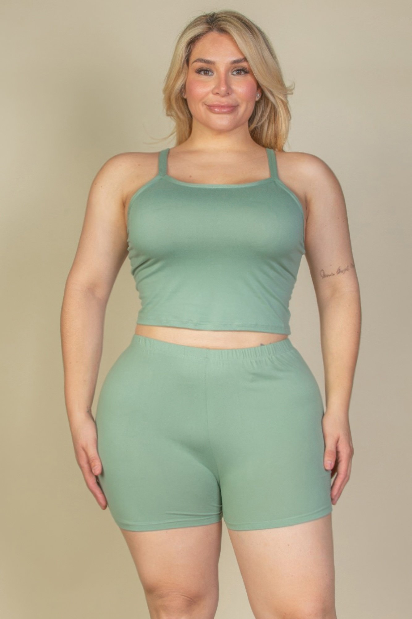 plus size split back cami top & shorts set