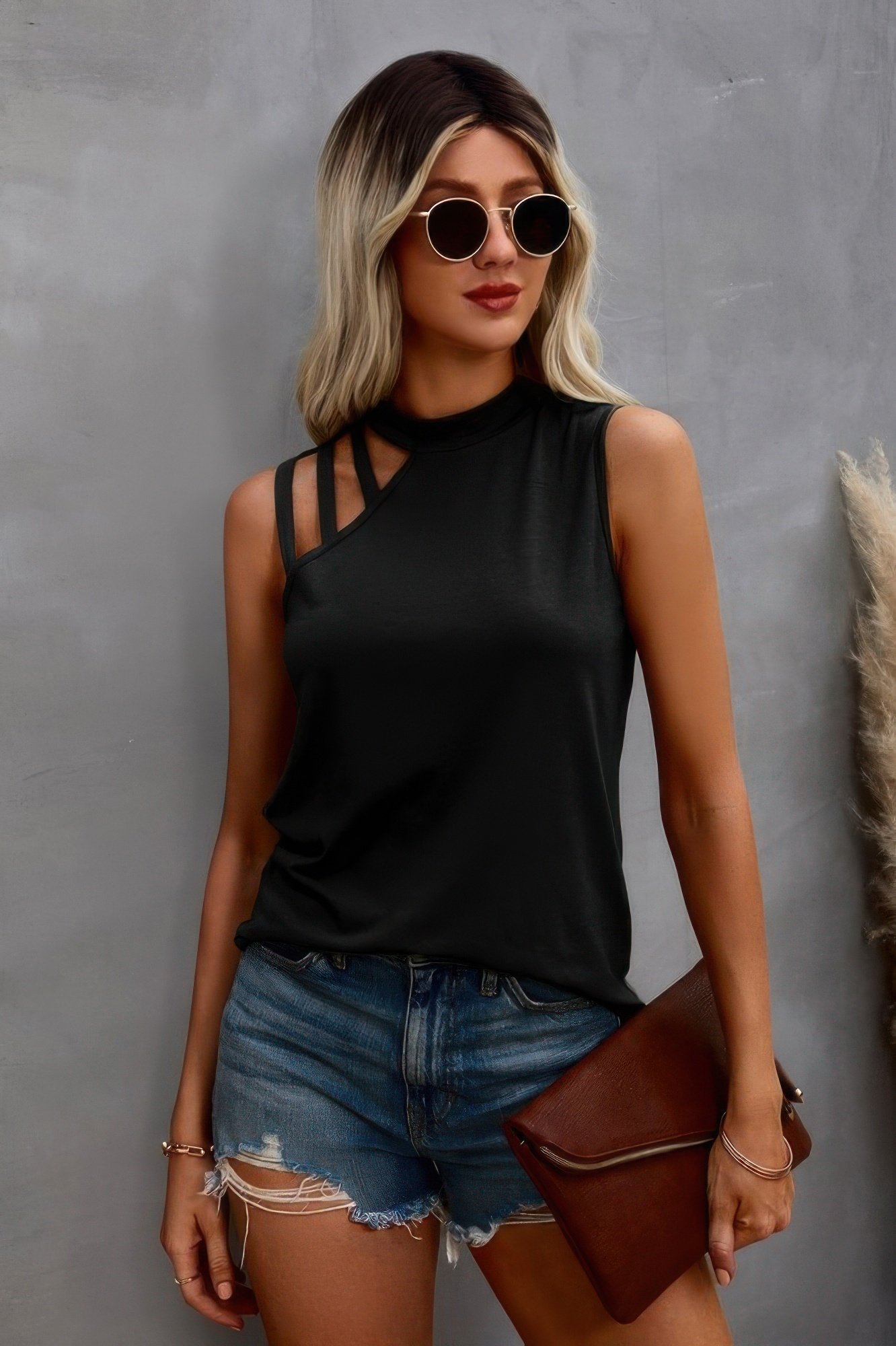 solid cold cut out shoulder sleeveless top