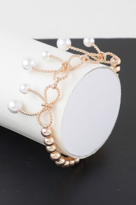 Faux Pearl Bloom Bracelet