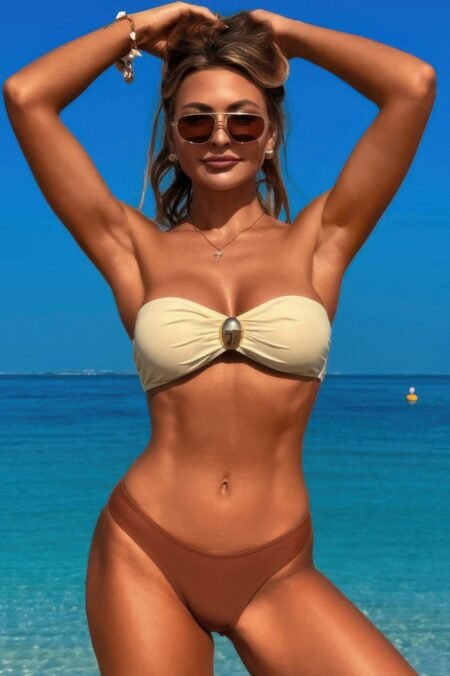 Solid Color Metal Decor Strapless Bikini Swimsuit
